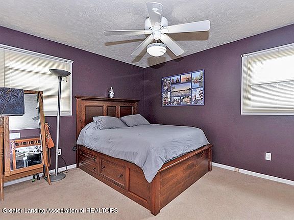5th image of 1558 Hillside Dr