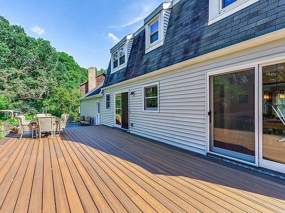 5th image of 2760 Isle Royale Ct