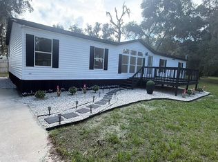 1155 N Beach Park Dr, Inverness, FL 34453