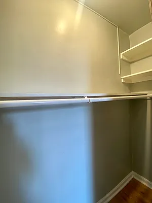 Rented by Hagstrom Management Inc | media 22