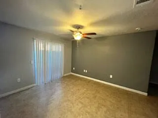Capewood Apartments — Photo 47