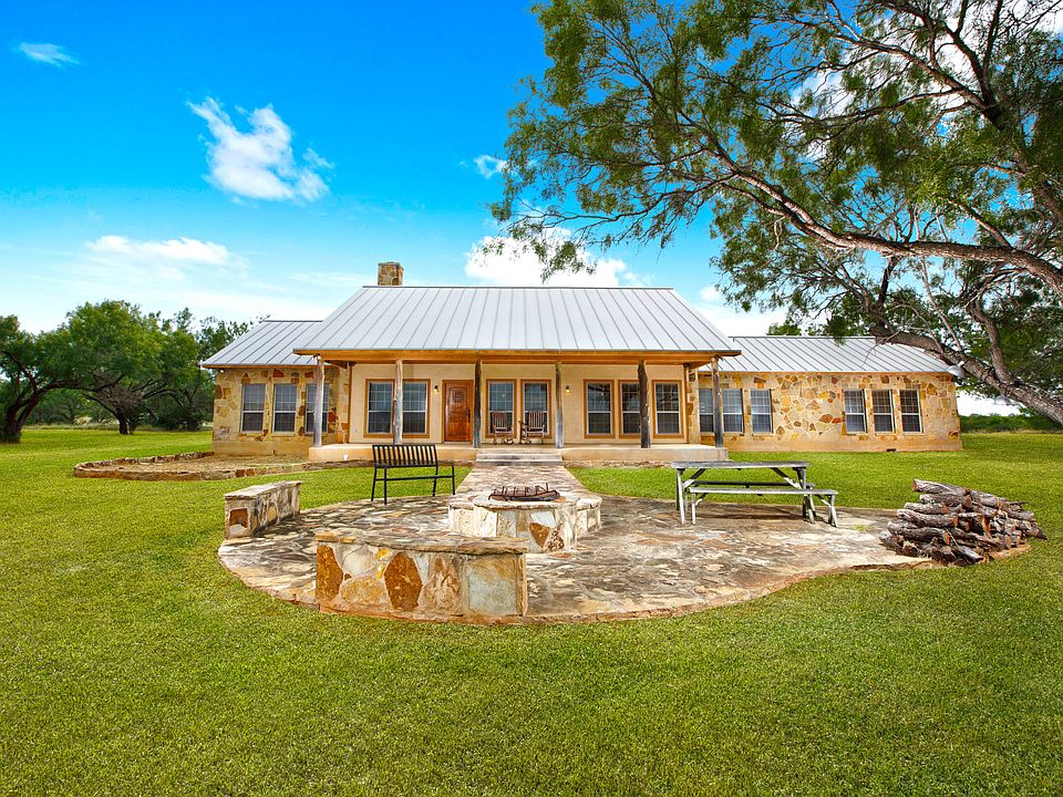 1st image of 4566 County Road 3000