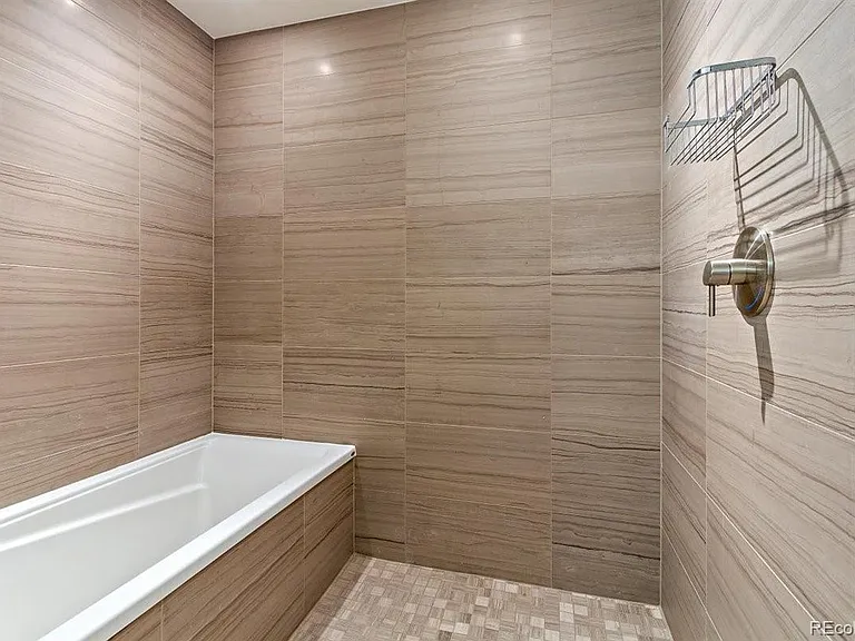 1750 Wewatta St #1538 — Photo 21