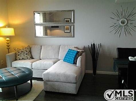 4th image of 300 S Duval St Unit 1109