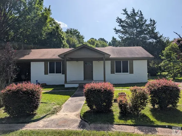 544 N Pecan St, Nash, TX 75569