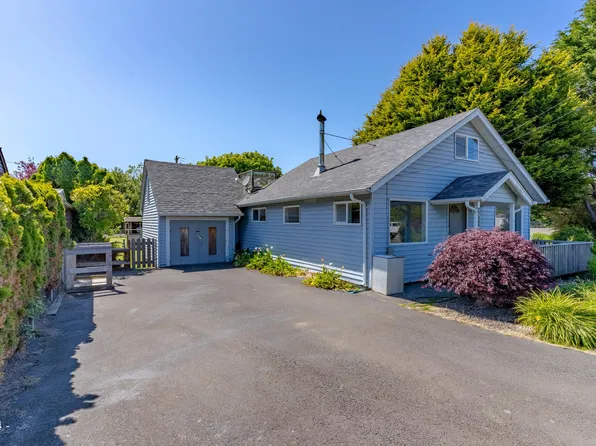 4913 SE Keel Ave, Lincoln City, OR 97367