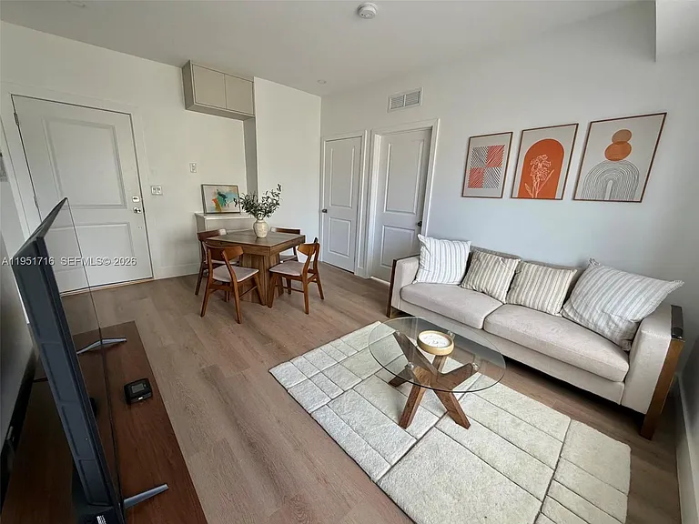 1619 Jefferson Ave #0 — Photo 1