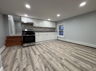 318 E 1st Ave FLOOR 2, Roselle, NJ 07203