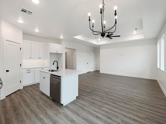 5th image of 330 W Rosie Loop #45E