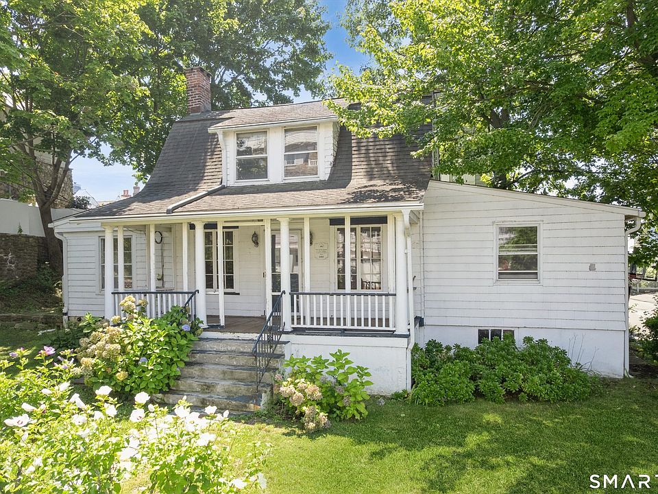 1st image of 12 Parkview Road