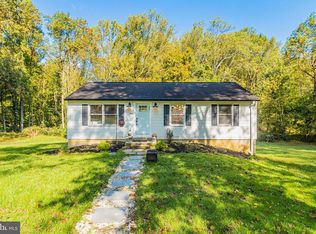 18556 Brooke Rd, Sandy Spring, MD 20860