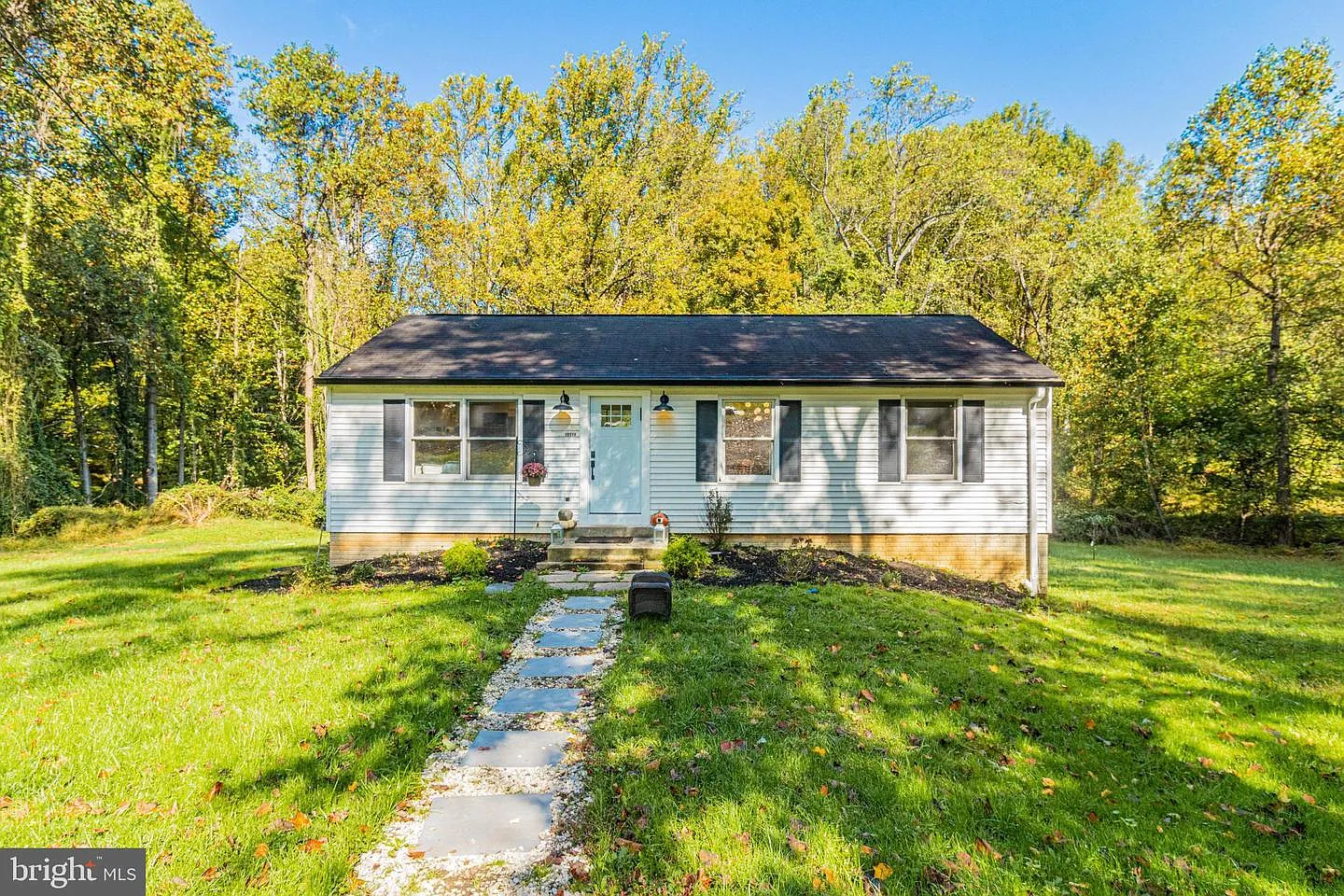18544 Brooke Rd photo 1