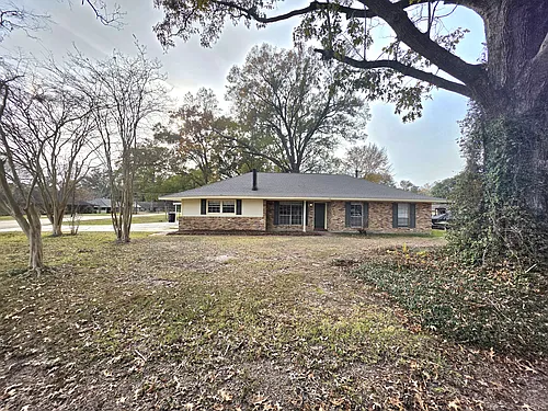 5219 Goodland Dr Photo 1