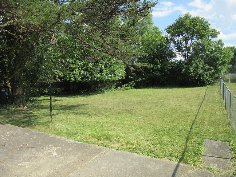 5242 Morwanda St NW — Photo 14