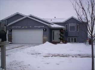 1141 7th Ave W, West Fargo, ND 58078