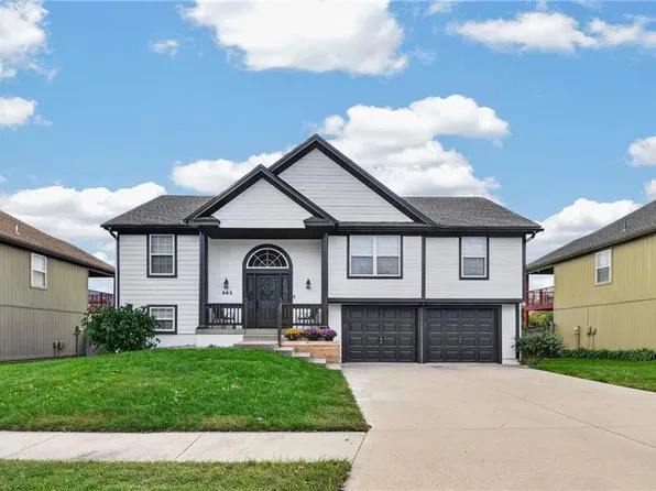 963 NW Dogwood Dr, Grain Valley, MO 64029