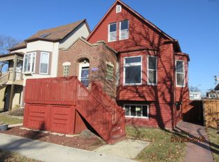 9504 Lexington Ave, Brookfield, IL 60513