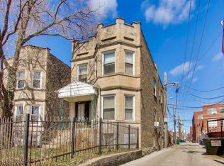 1716 W Morse Ave, Chicago, IL 60626