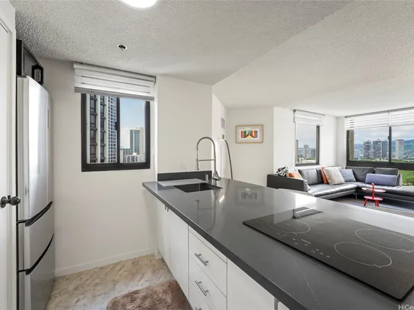 300 Wai Nani Way #Ii1918, Honolulu, HI 96815