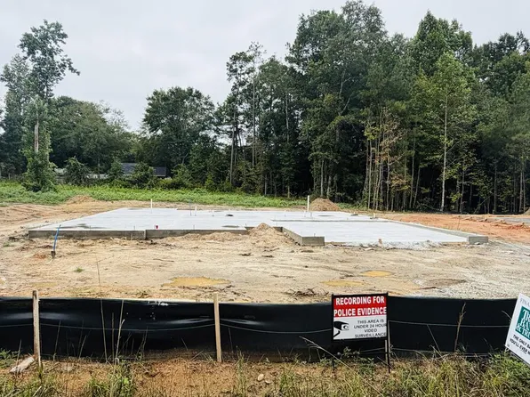 173 Lee Road 2157, Smiths Station, AL 36877