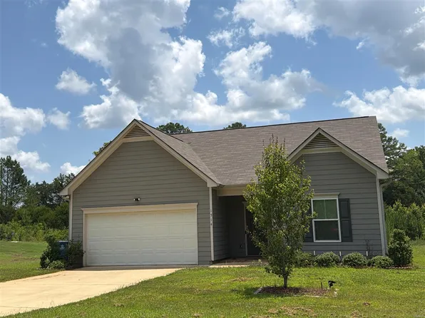 1514 Valley Brook Dr SW, Jacksonville, AL 36265