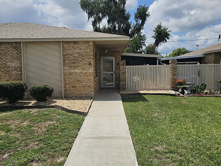 4205 Old Road 37 — Photo 10
