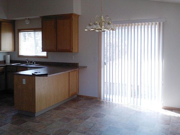 5th image of 1416 Honeycomb Ct #A