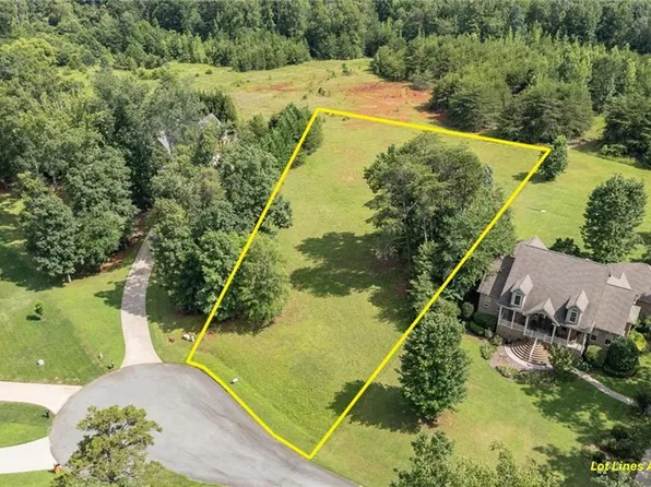 2631 Mableton Dr #10, Burlington, NC 27217