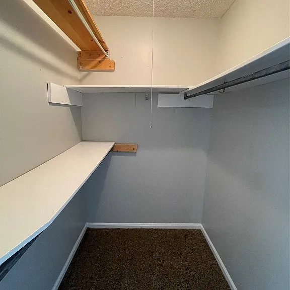 3925 Strathmore Dr — Photo 22