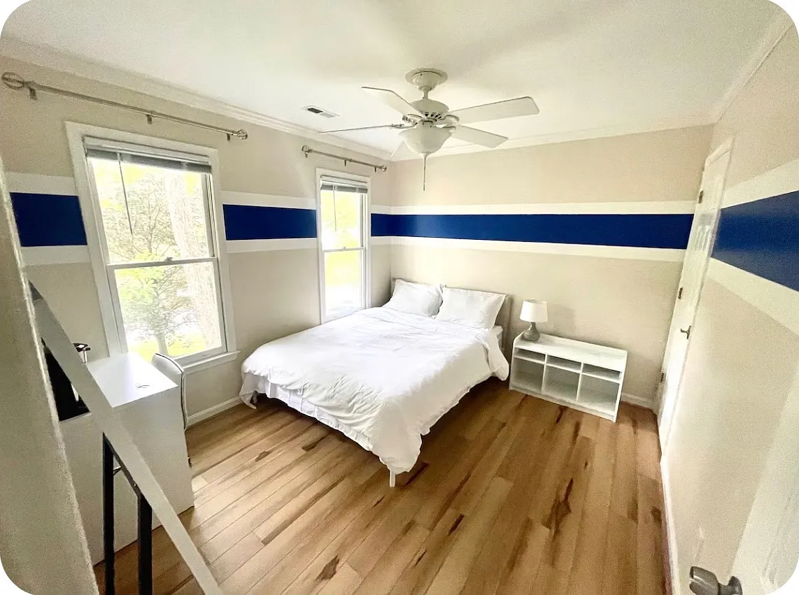 1 bed, 2600 sqft, $750 — Photo 3