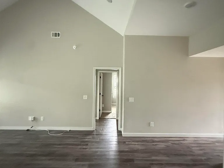 100 Weston Cv — Photo 10