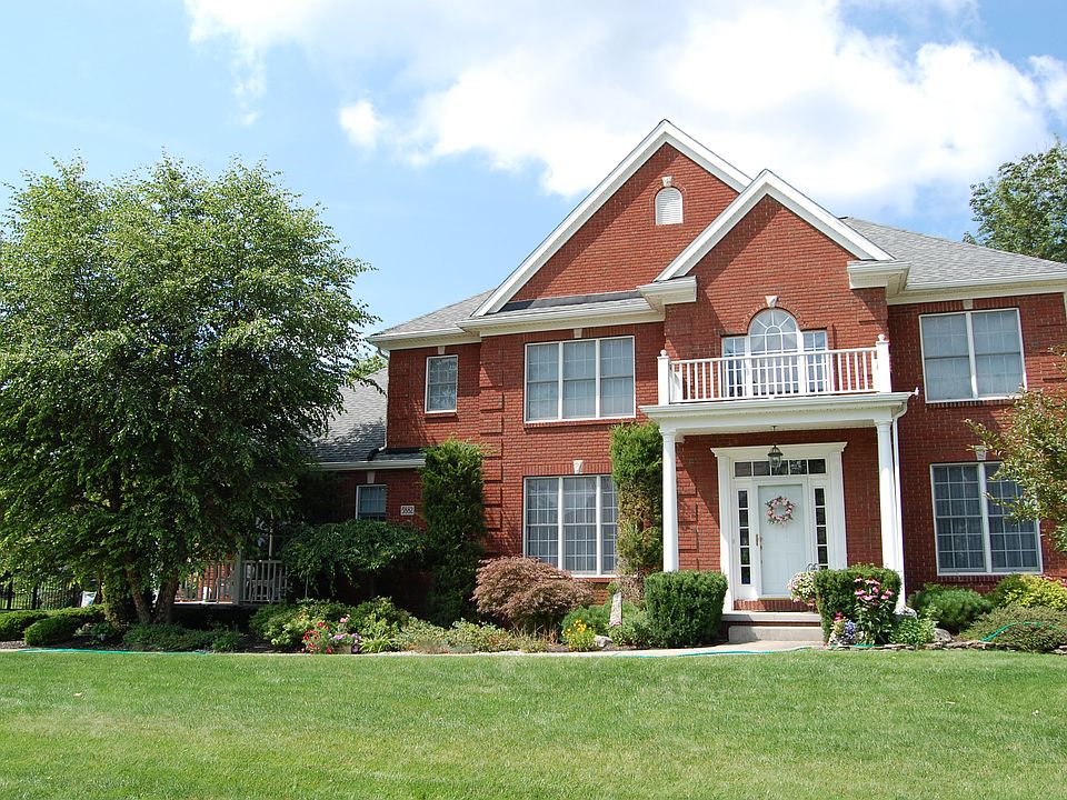 1st image of 5882 Shamrock Ct