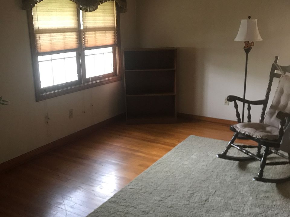1st image of 3508 Elmwood Ave