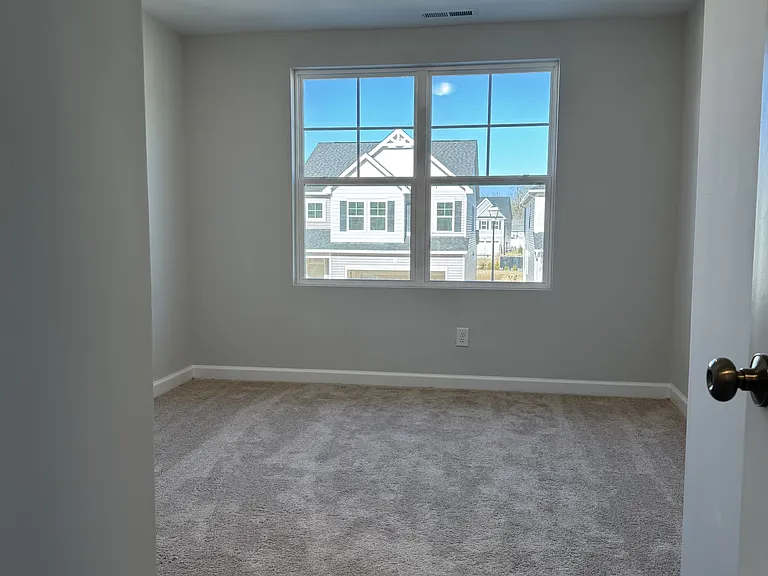 31 Fairwinds Dr — Photo 10