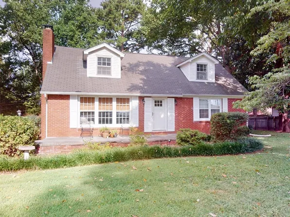 275 College St, Trimble, TN 38259