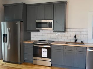 509 E 39th St, Savannah, GA 31401