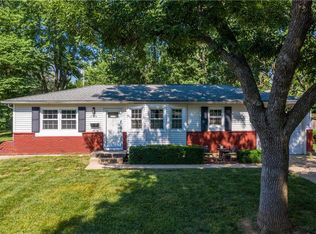 709 N Curtis St, Olathe, KS 66061