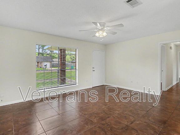 3rd image of 837 Tee St