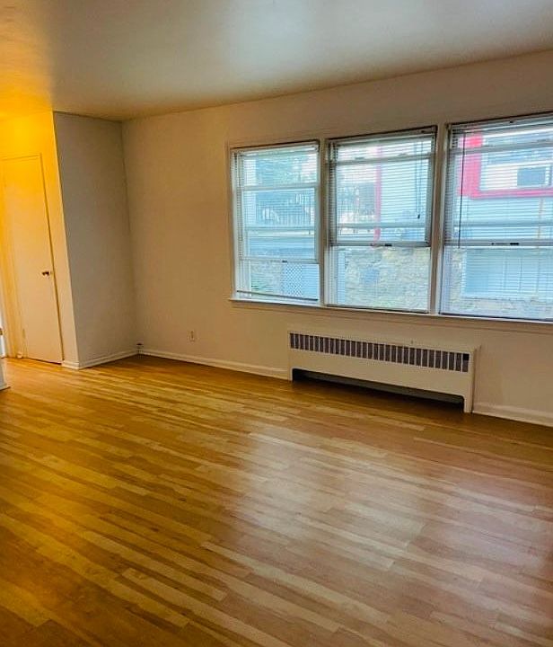 1st image of 294 W Post Rd APT 1E