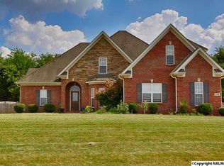 104 Southfork Dr, Huntsville, AL 35811