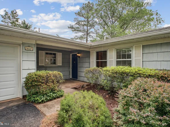 4205 Pinefield Ct, Fairfax, VA 22033
