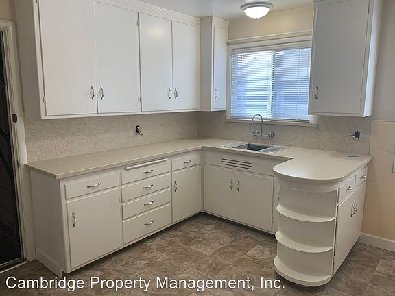 4th image of 168 Bonita Ave