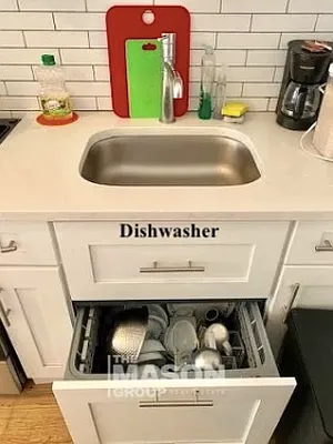 Rented by Mason Group LLC | media 9