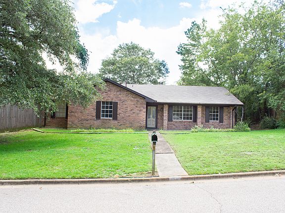 2nd image of 1828 Shenandoah Ct N