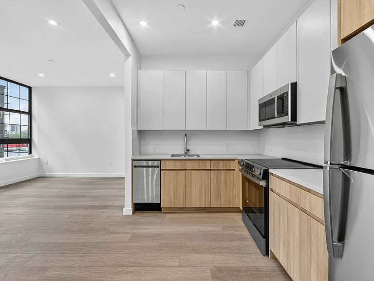 225 E 134th St #5A — Photo 5