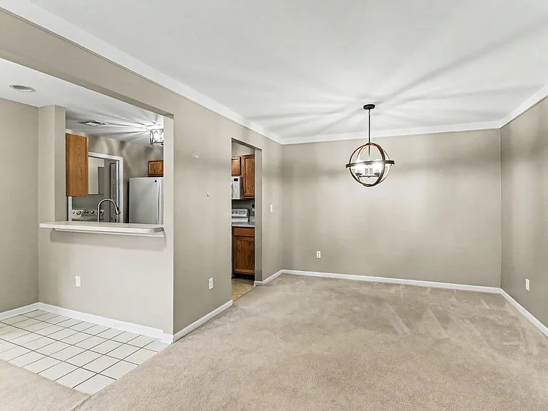 16531 Covington Dr — Photo 7