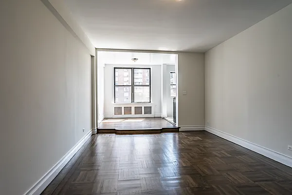 Rented by Metropolitan Equities | media 1