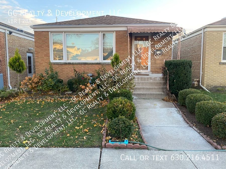 1st image of 2753 W Morse Ave