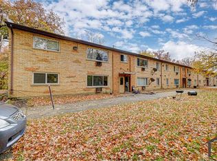 2302 W Galbraith Rd APT D2, Cincinnati, OH 45239