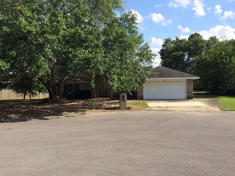 1st image of 3973 Holleyberry Ln